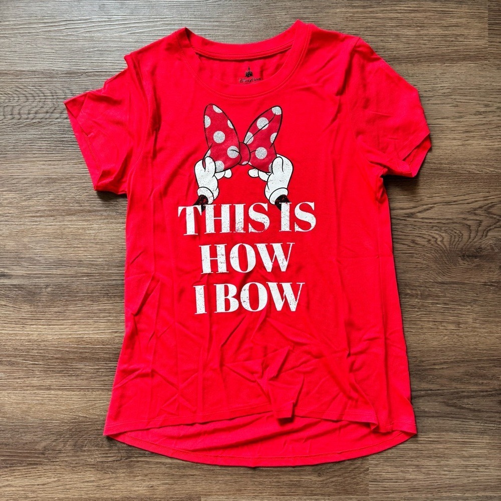 Disney‎ Parks Minnie Mouse How I Bow Graphic T Shirt Women's Size L Red